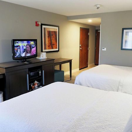 Hampton Inn Маскогі Екстер'єр фото