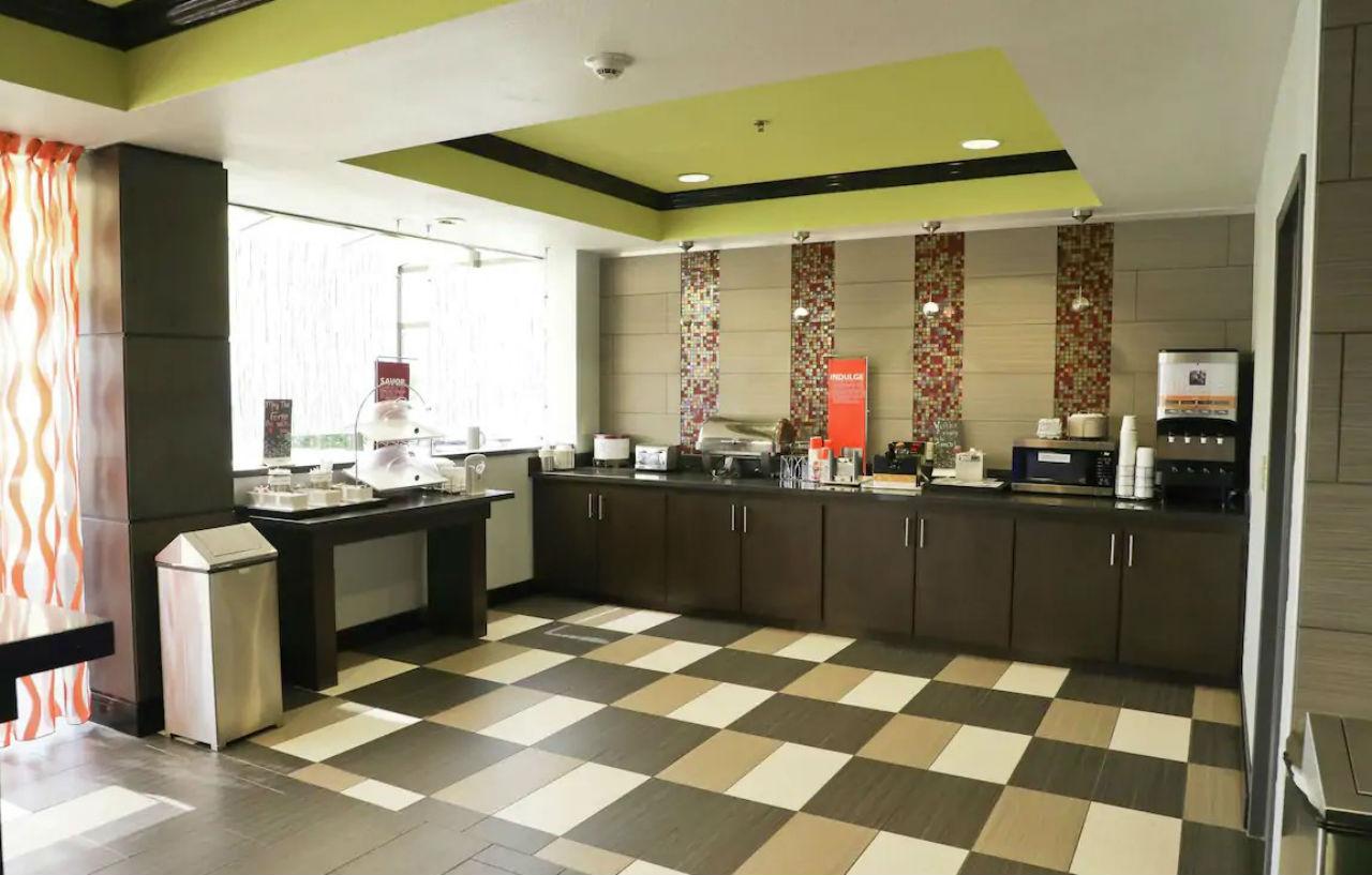 Hampton Inn Маскогі Екстер'єр фото