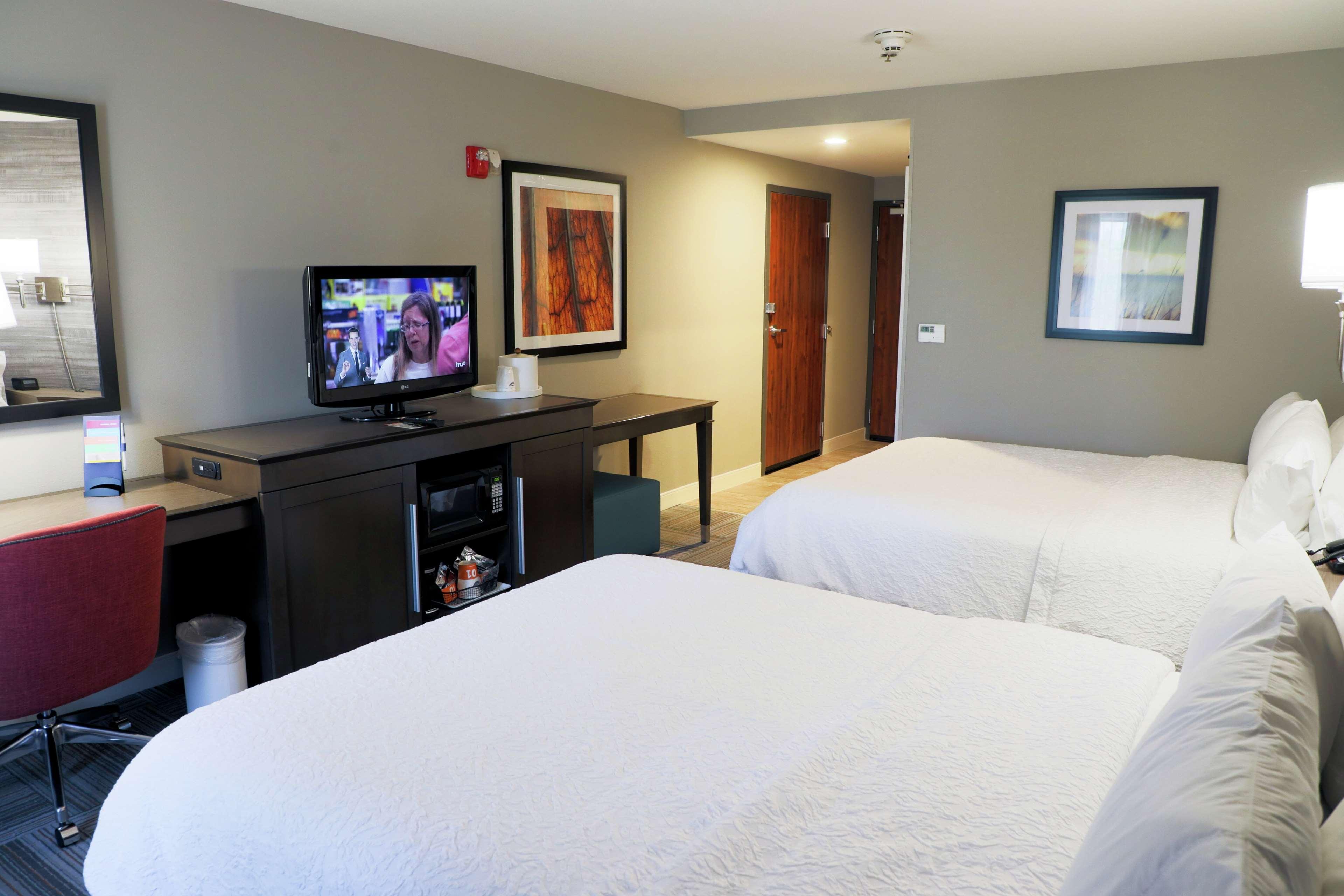 Hampton Inn Маскогі Екстер'єр фото
