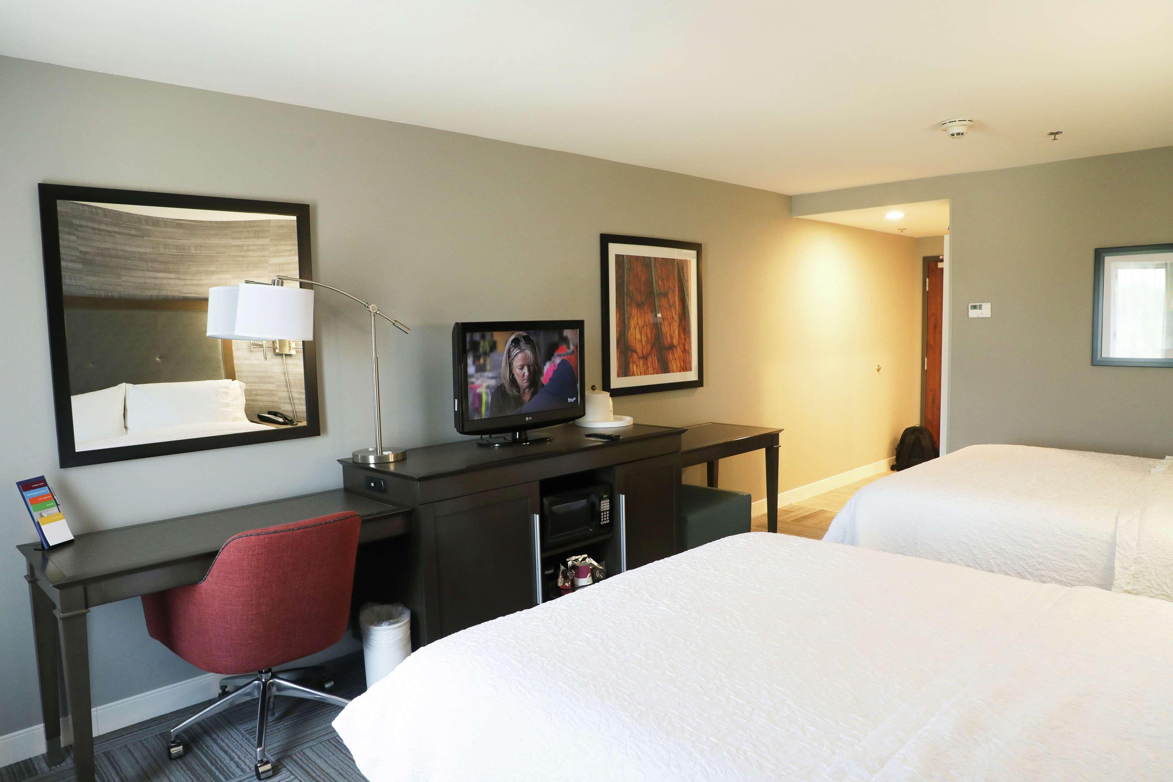 Hampton Inn Маскогі Екстер'єр фото