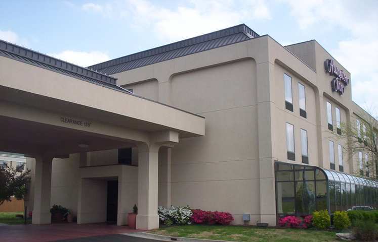 Hampton Inn Маскогі Екстер'єр фото