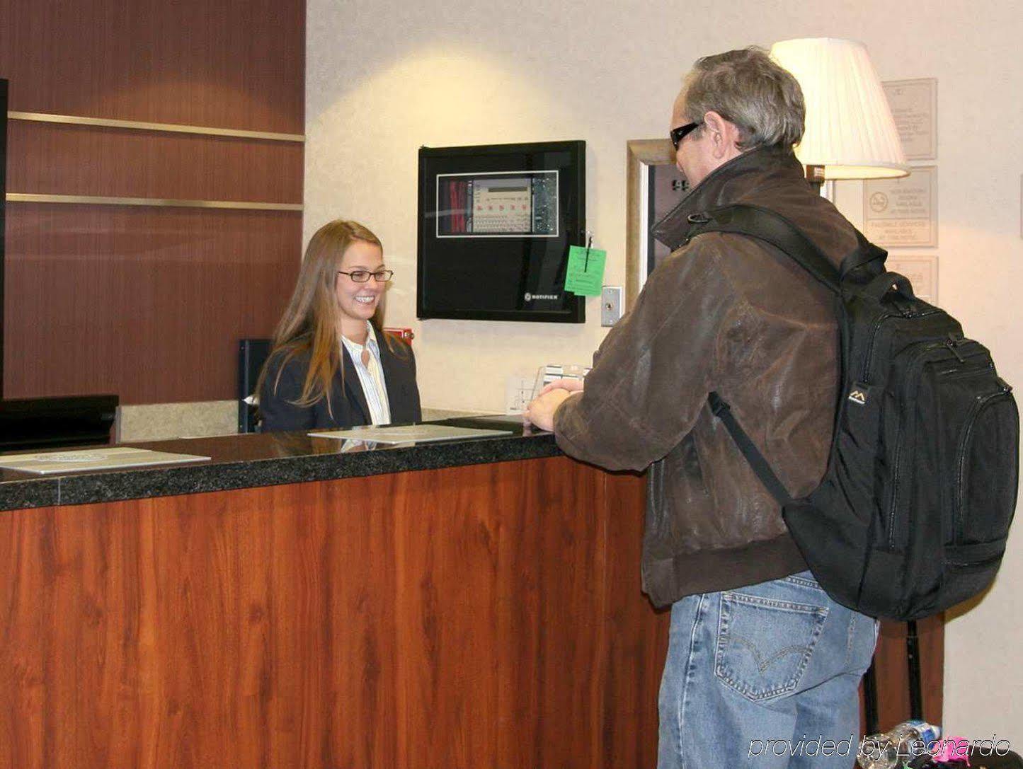 Hampton Inn Маскогі Інтер'єр фото