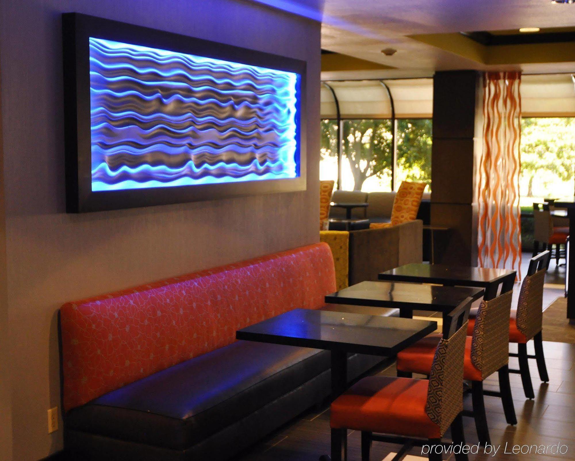 Hampton Inn Маскогі Екстер'єр фото