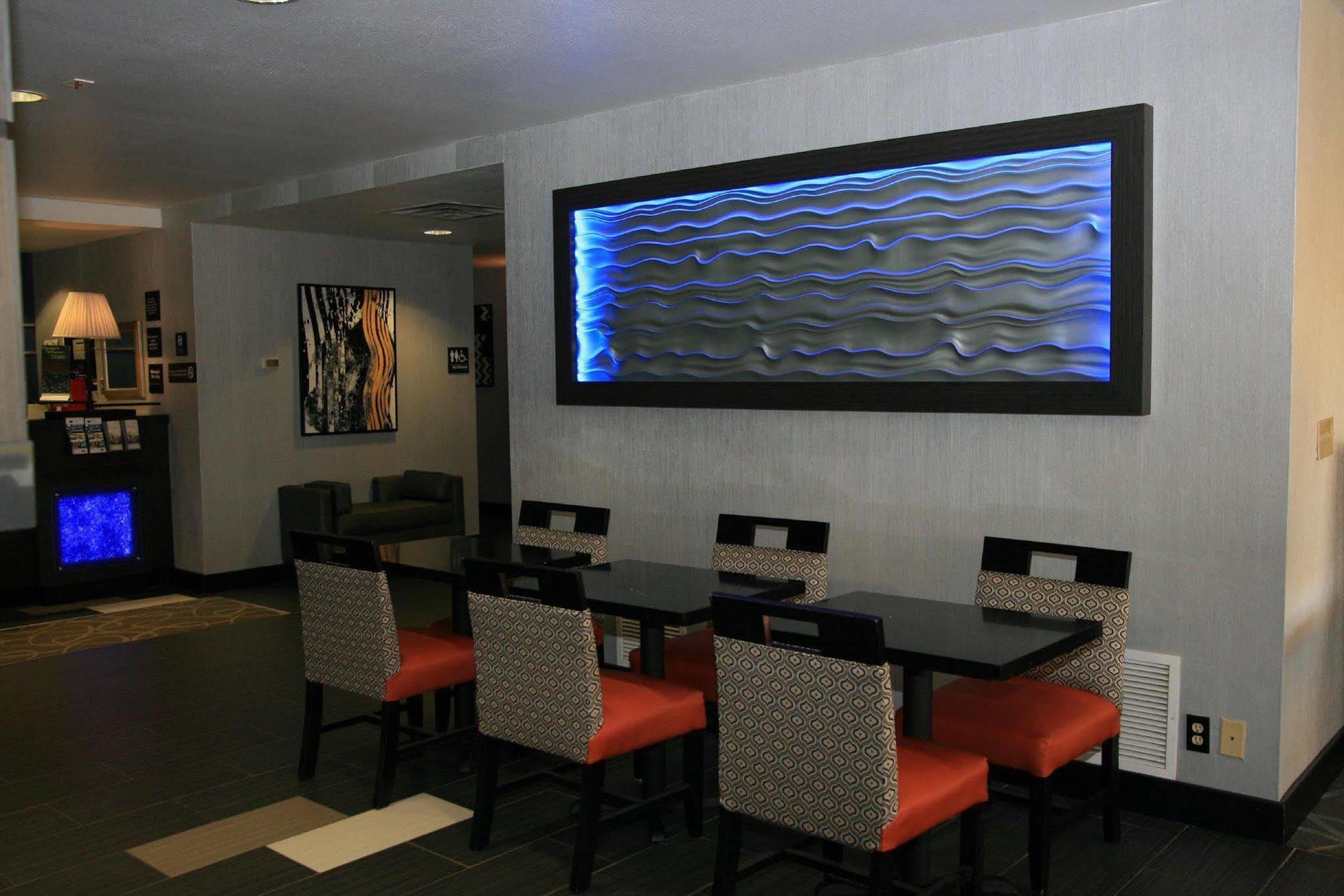 Hampton Inn Маскогі Екстер'єр фото